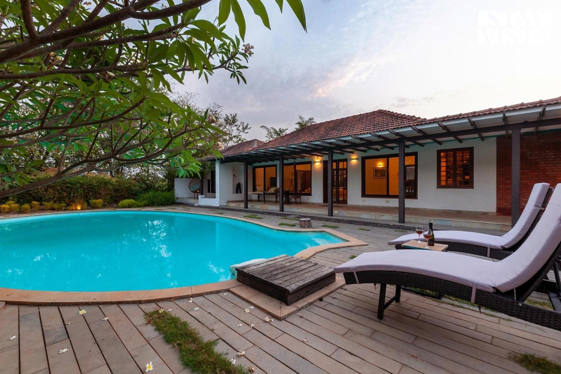Wander Beyond By Stayvista - Featuring A Bali-Themed Abode And A Refreshing Swimming Pool Alībāg Ngoại thất bức ảnh